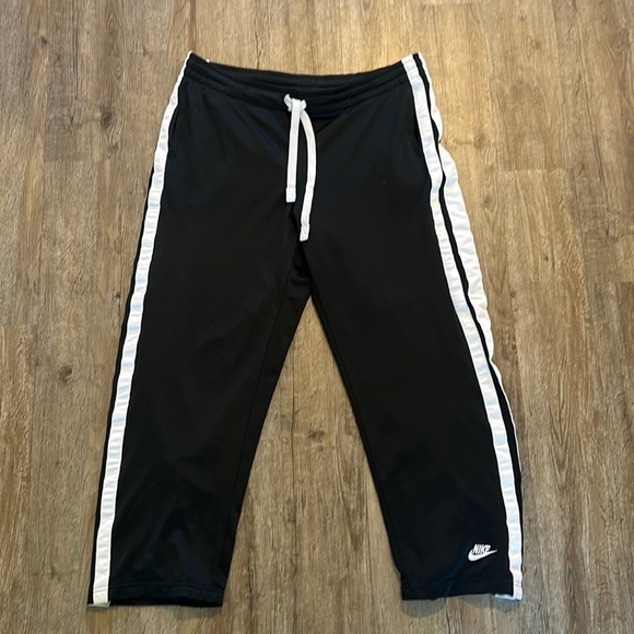 VINTAGE MENS NIKE BLACK/WHITE PANTS SIZE XL - Picture 1 of 8